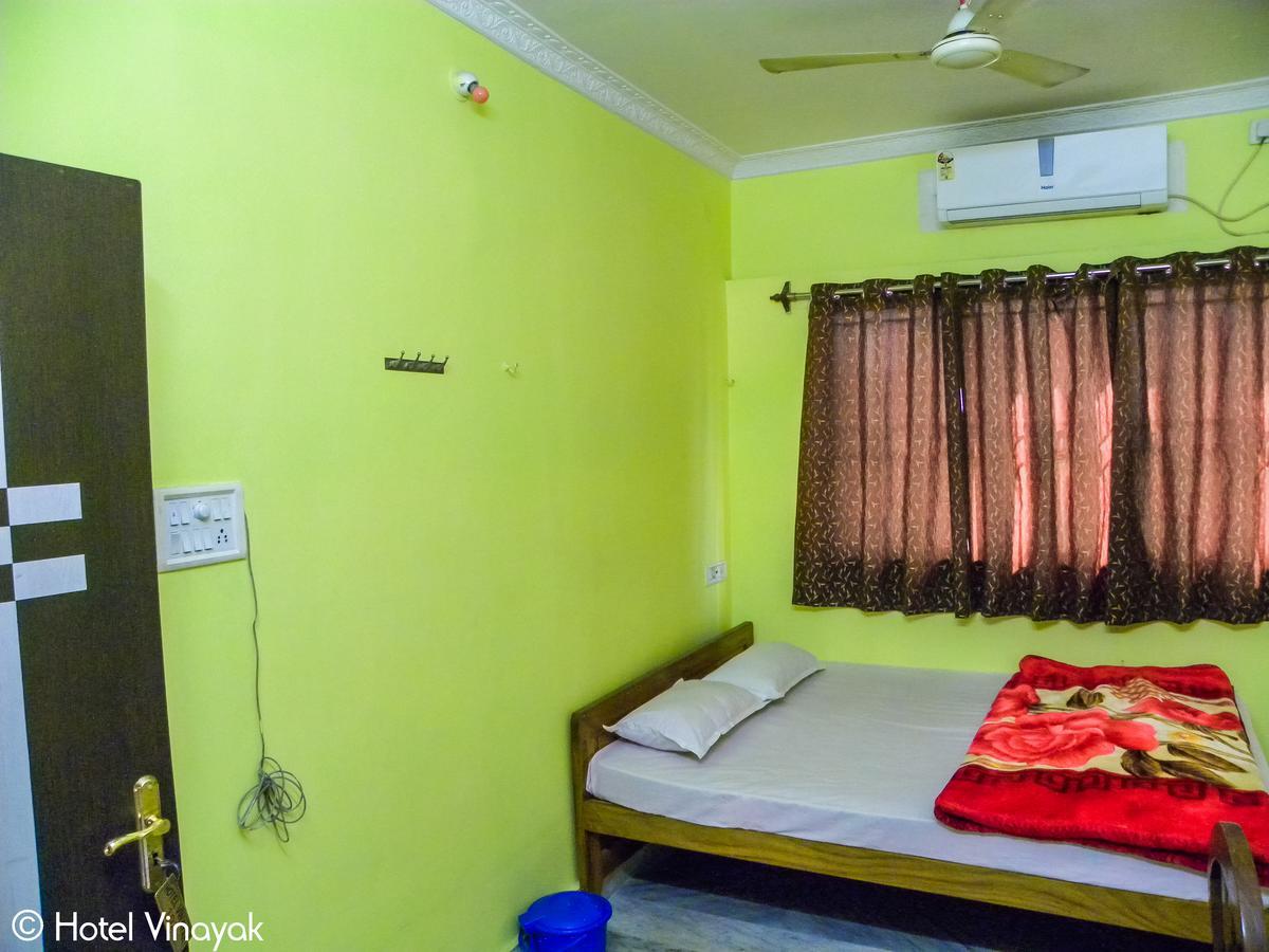 Hotel Vinayak Malda Exterior photo